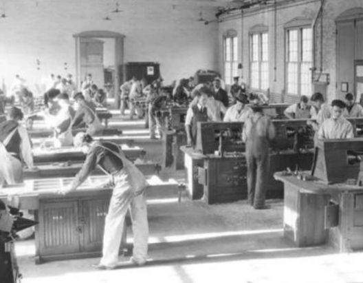 Cabinet-shop Workbenches Cabinet-shop Workbenches